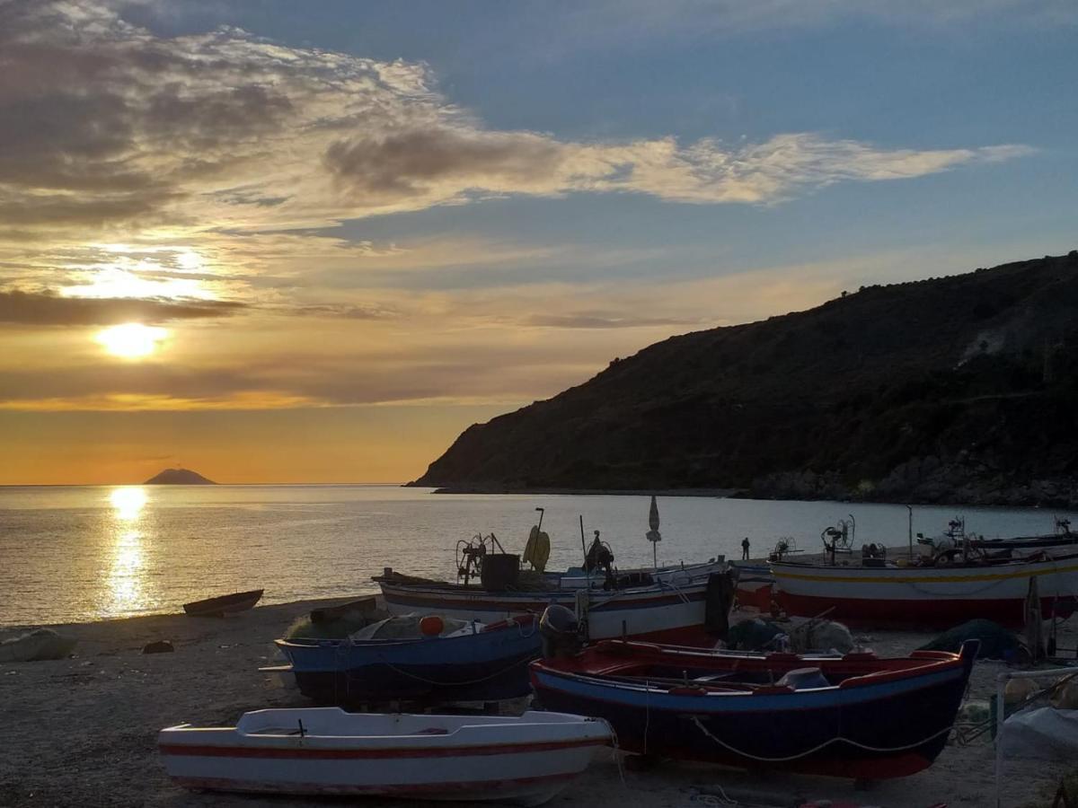 Le Terrazze Di Martina Villa Nicotera Bagian luar foto